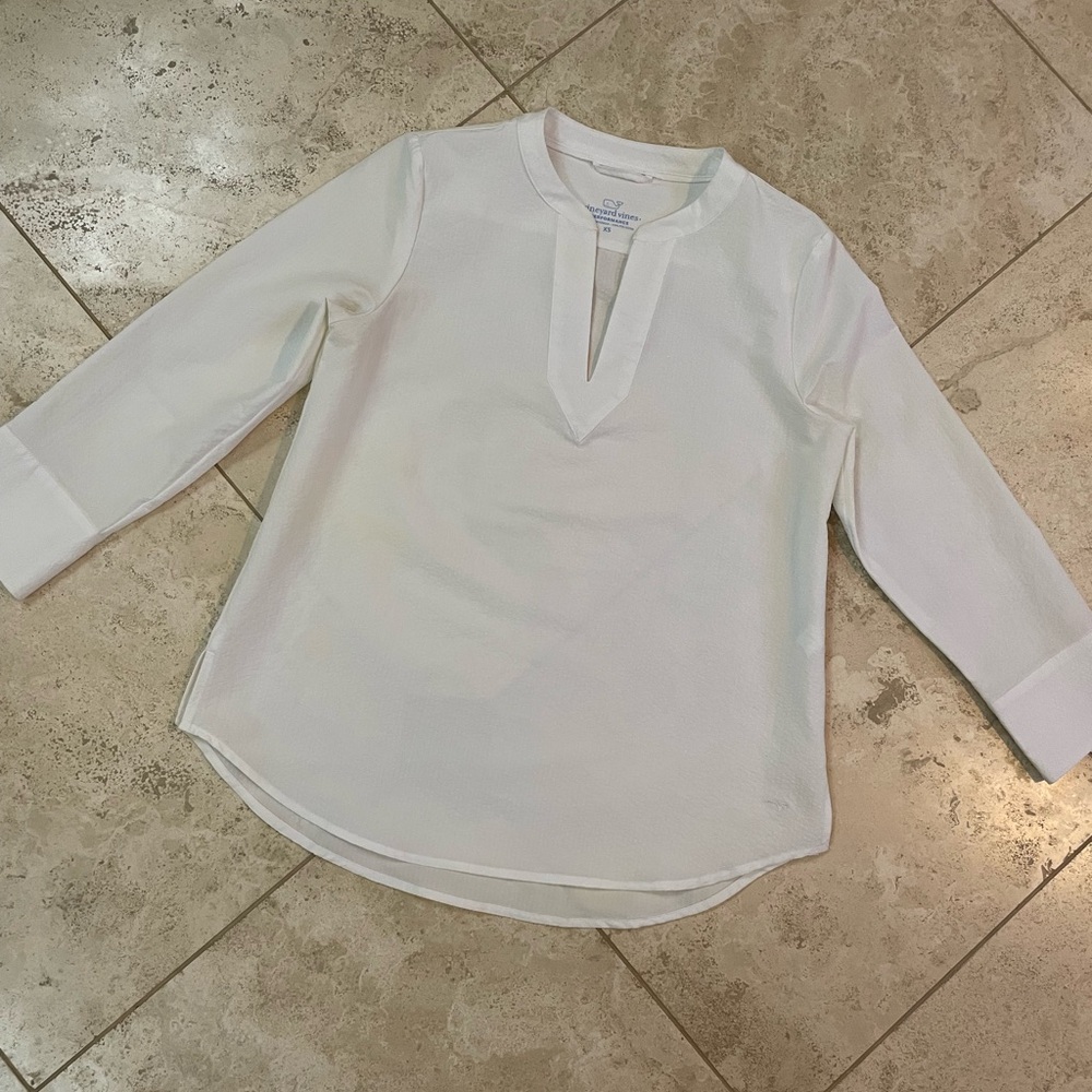 Vineyard Vines Women's White Split-Neck Tunic Top